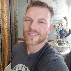 Meet your Posher, Kenneth